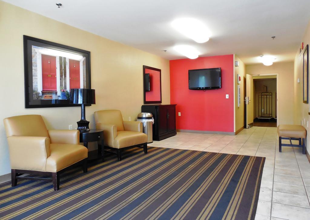Extended Stay America Suites - Cleveland - Middleburg Heights Exterior photo